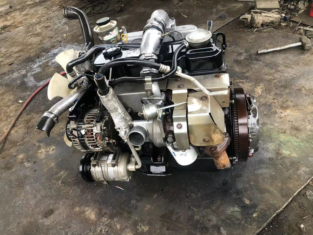 Moteur diesel QD32 Nissan en bon état pour le camion
