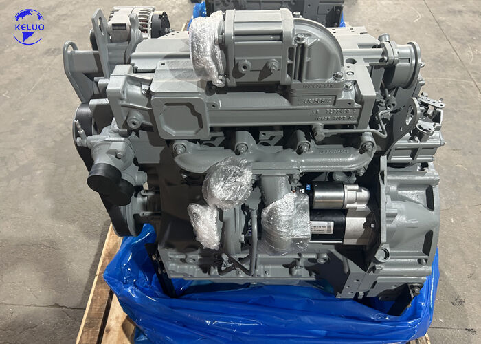 Tout nouveau moteur BF4M2012C / BF4M2012 98kW, 2100 tours par minute pour rouleaux de route vibrants.